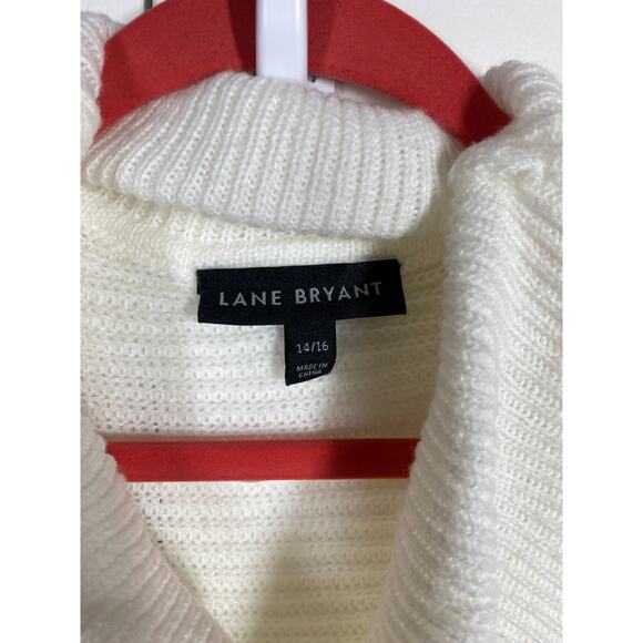 Lane Bryant White Cowl Neck Relaxed Fit Fringe Sweater Size 14/16 - Picture 3 of 9